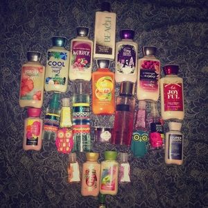 🖤abunch of bath n body works stuff!🖤